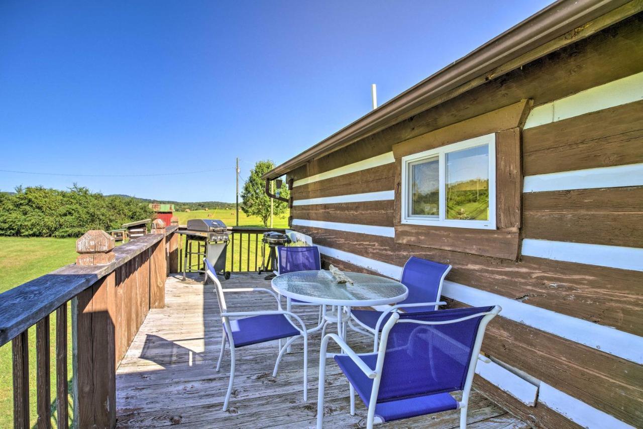 Rogersville Barn Apartment On 27 Acres With Pond! Eksteriør bilde