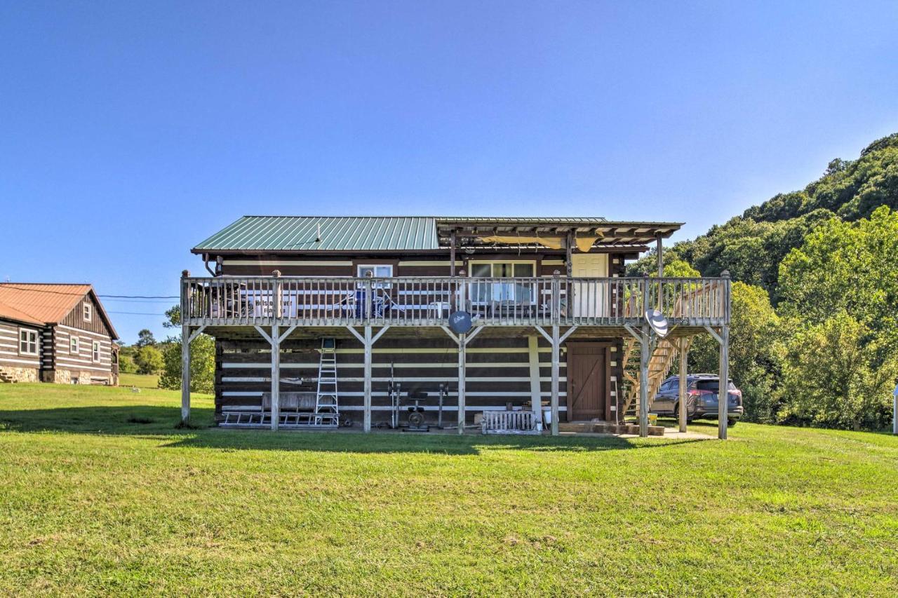 Rogersville Barn Apartment On 27 Acres With Pond! Eksteriør bilde