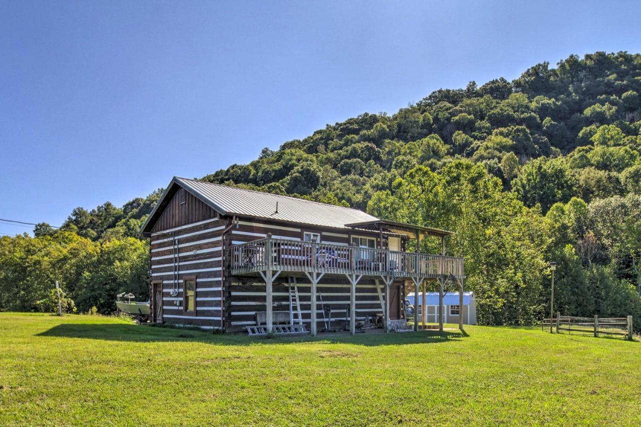 Rogersville Barn Apartment On 27 Acres With Pond! Eksteriør bilde