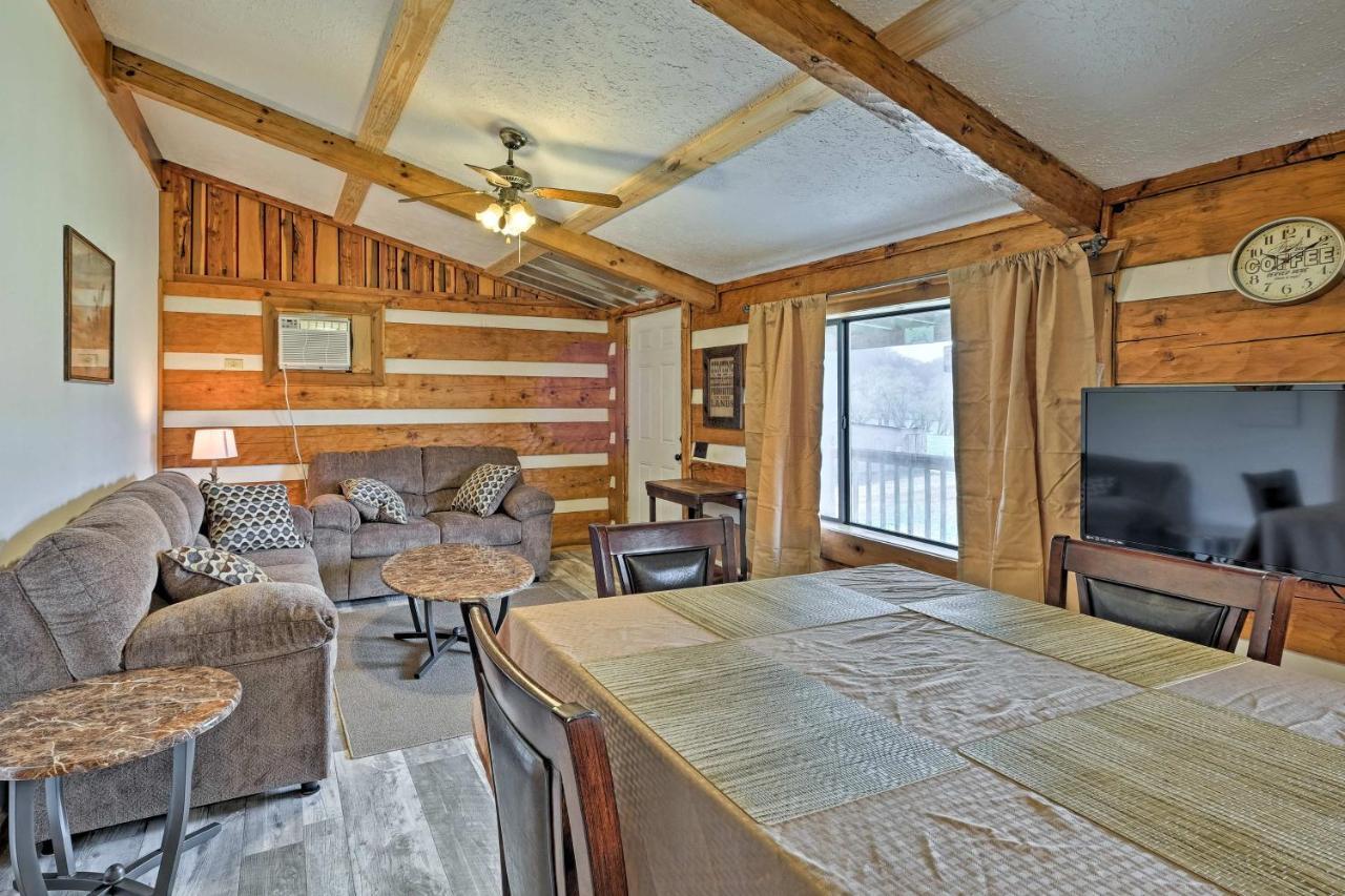 Rogersville Barn Apartment On 27 Acres With Pond! Eksteriør bilde