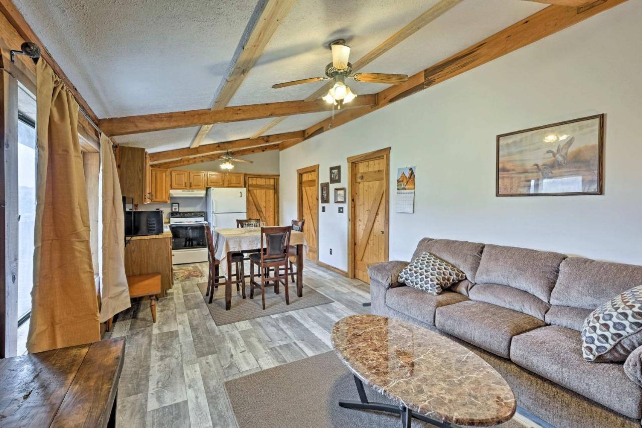 Rogersville Barn Apartment On 27 Acres With Pond! Eksteriør bilde